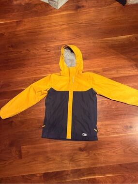 Mountain Equipment Company (MEC) Kids Hooded Rain Jacket – Size 16
